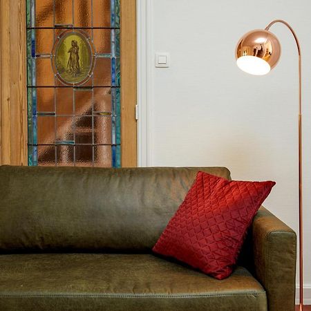 Trendy, Authentieke Woning Met Groot Terras En Tuin Villa Брюж Екстериор снимка